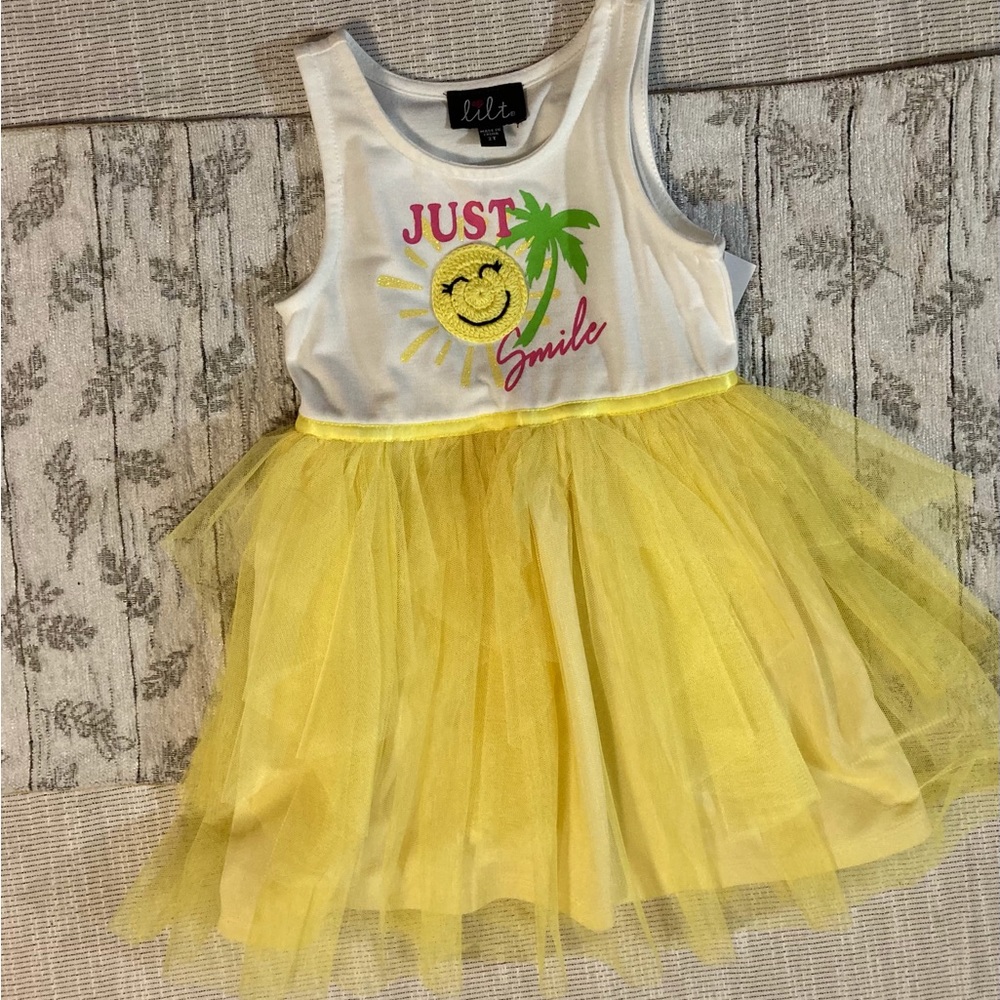 Lil Girls Summer Dress. NWT. Size 2.
